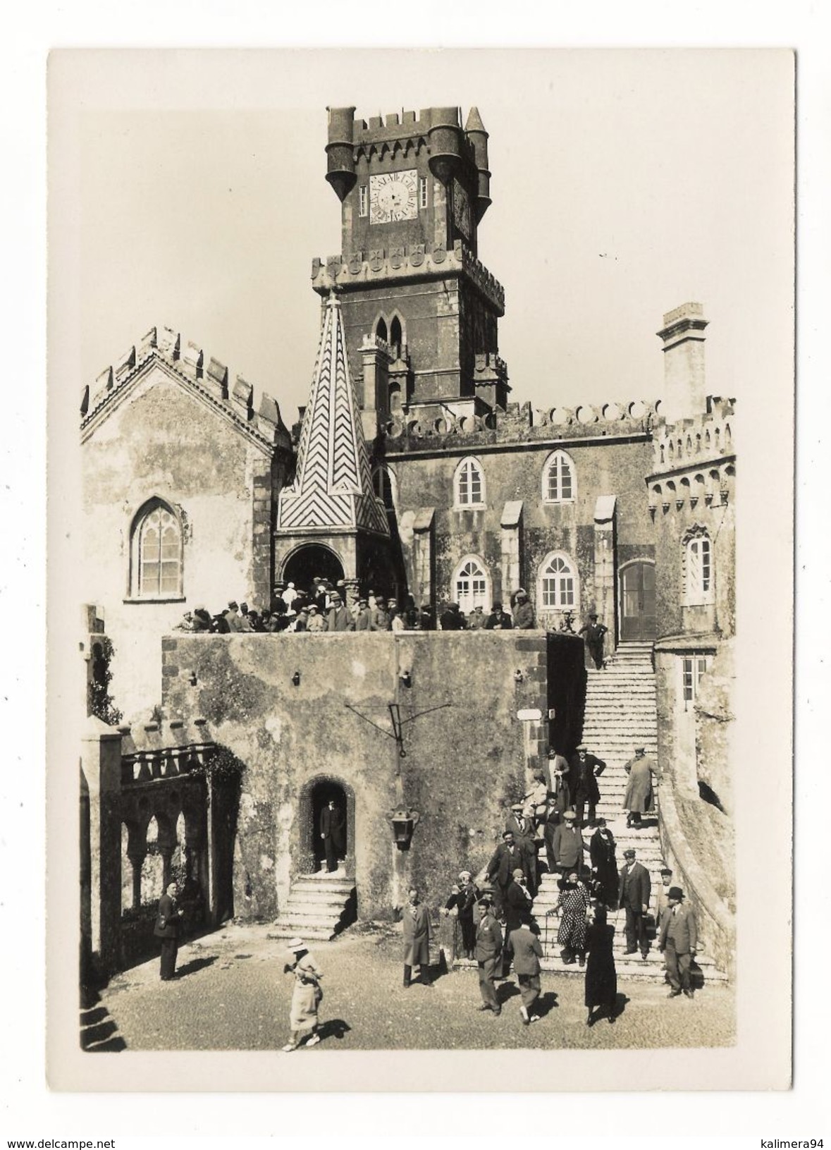 PORTUGAL  /  CHÂTEAU  DE  PENA , à SINTRA  ( Passagers Du Paquebot CAP TOURANE , Croisière De Pâques 1934 ) - Lieux