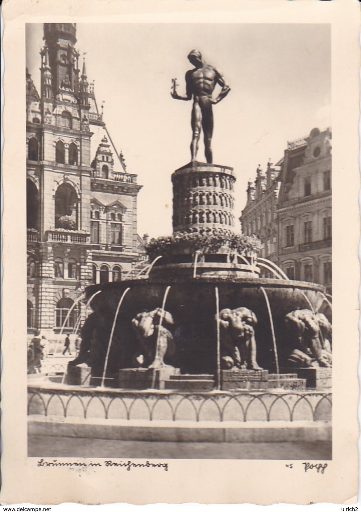 AK Reichenberg - Brunnen - Liberec - Werbestempel Werdet Mitglied Im Reichsluftschutzbund 1940 (29833) - Boehmen Und Maehren