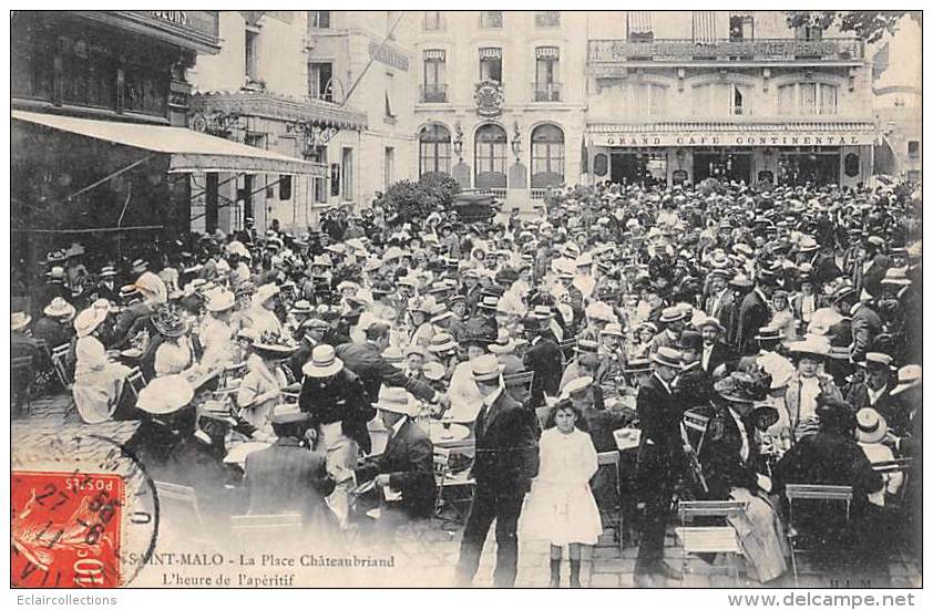 Saint Malo      35          Place Chateaubriand . L'heure De L'apéritif         (voir Scan) - Saint Malo