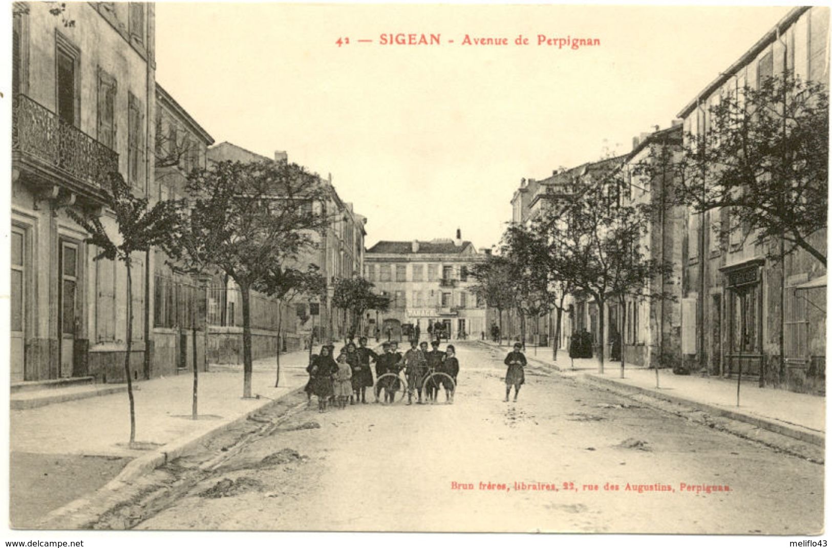 11/ CPA A - Sigean - Avenue De Perpignan - Sigean