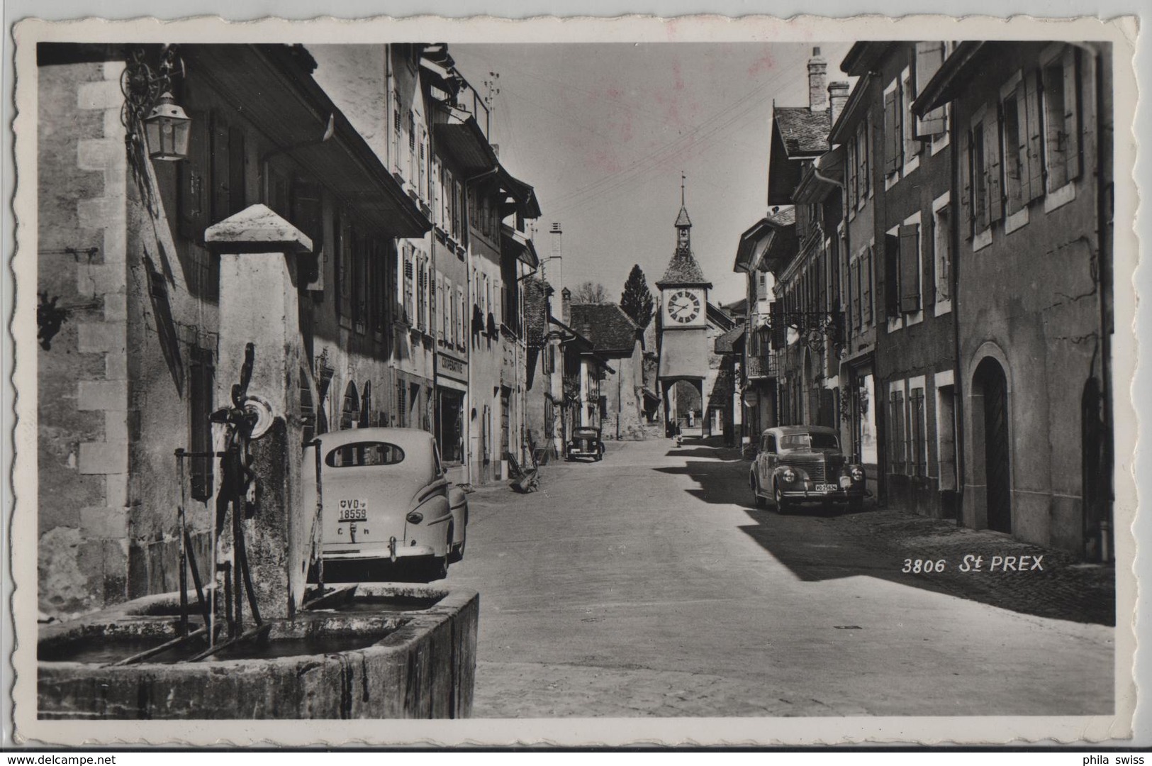 St. Prex - Partie Du Village, Fontaine, Oldtimer VD 18559, Animee - Photo: Perrochet No. 3806 - Saint-Prex