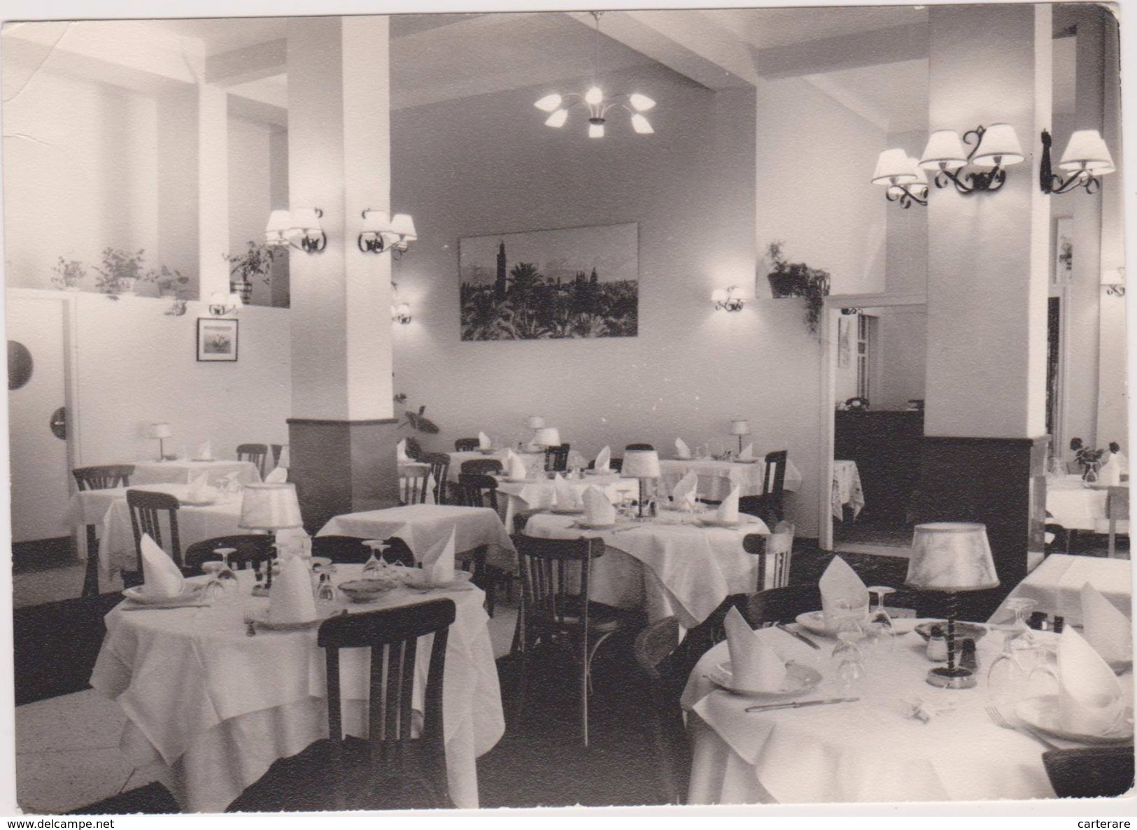 AFRIQUE,MARRAKECH,MURRAKUSH,restaurant  Des Ambassadeurs,avenue Mohammed,classe,politique,carte Photo Bertrand - Marrakech