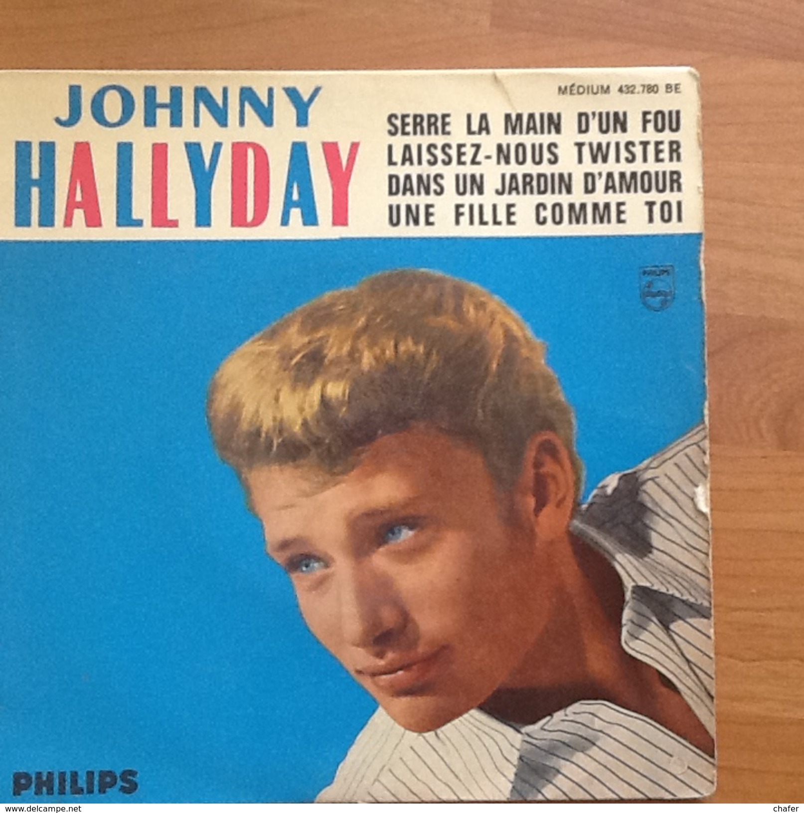 45 Tours Johnny Hallyday - Laissez-nous Twitter - Disco, Pop