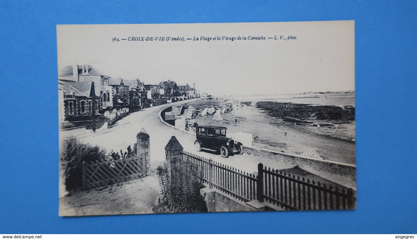 CPA   Croix-de-Vie  La Plage Et Le Virage De La Corniche - Saint Gilles Croix De Vie