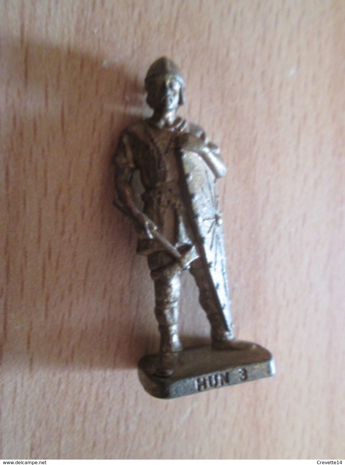 Figurine KINDER MONOBLOC METAL /  GUERRIER HUN 3 K95 N 109 - Metal Figurines