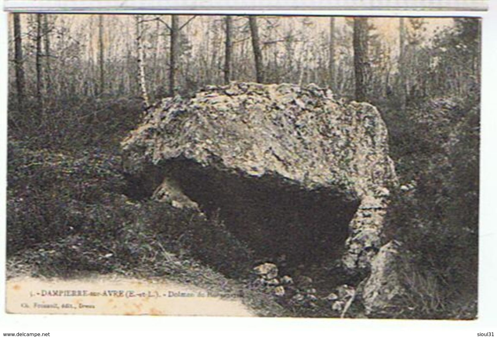 28..DAMPIERRE  SUE AVRE   DOLMEN     DE  BADAINVILLE - Autres & Non Classés