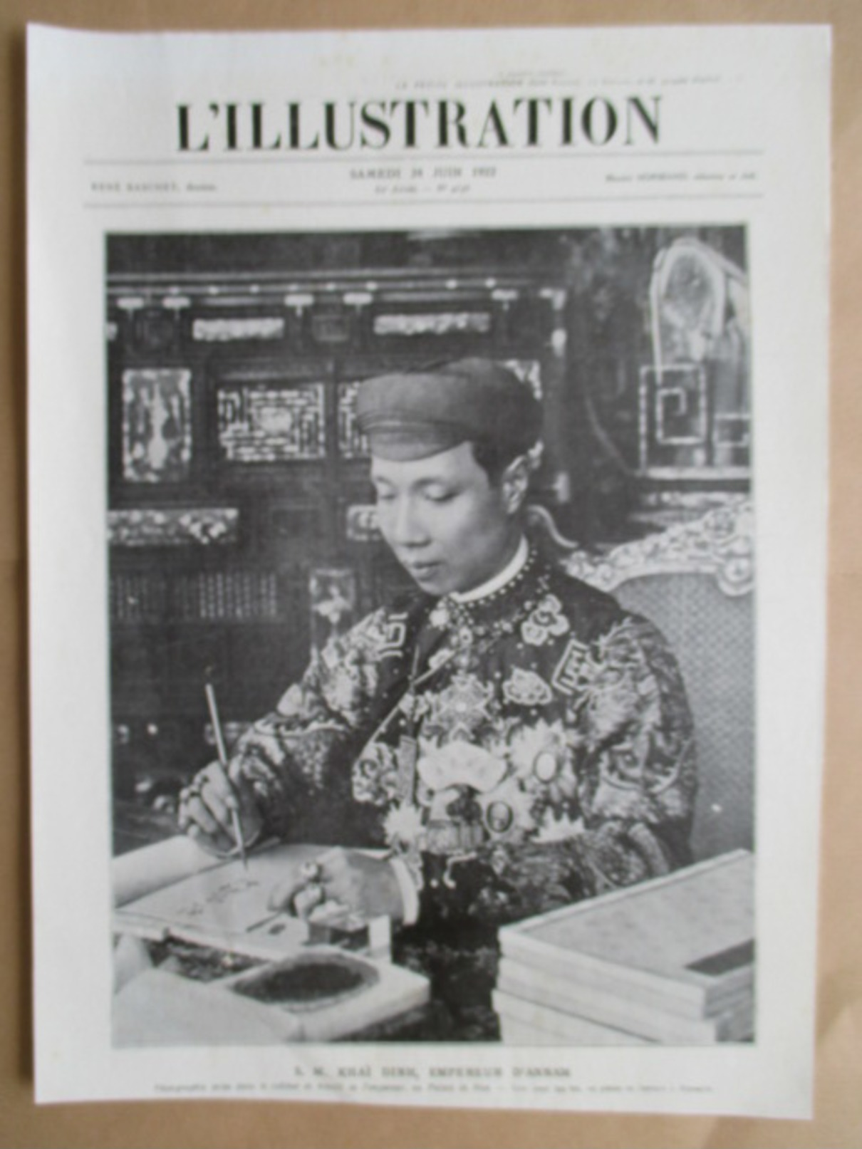 (1922) - S.M.Khai Dinh Empereur D'Annam  Ecriture     -   Page Originale Ancienne Revue "Illustration" - Documents Historiques