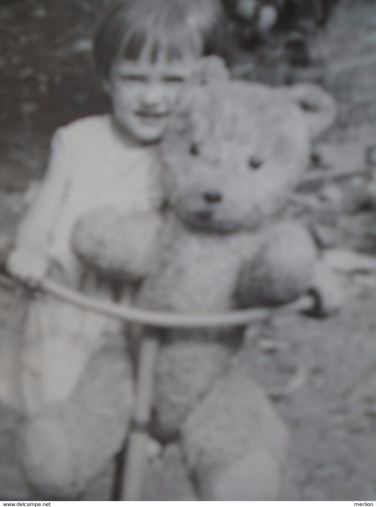 D152246  Old Photo   Child Biking  With A Huge Teddy Bear  Biker Bike Bicycle Vélo Fahrrad  - Ca 1960 - Cyclisme