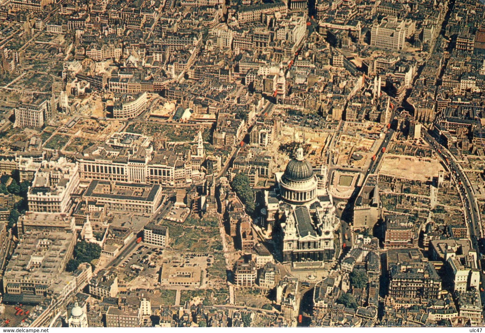 - St. Paul's Cathedral And The City Of London. Photograph By Aerofilms Ltd. - Scan Verso - - St. Paul's Cathedral