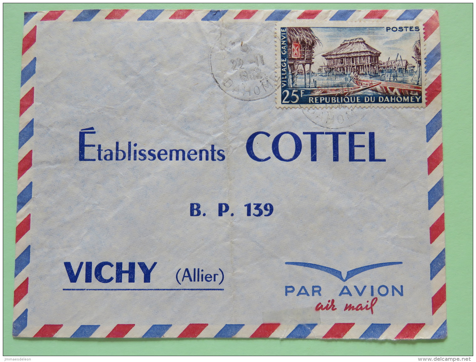 Dahomey (Benin) 1962 Cover Cotonou To Vichy France - Village Ganvie - Hut - Boats - Benin - Dahomey (1960-...)