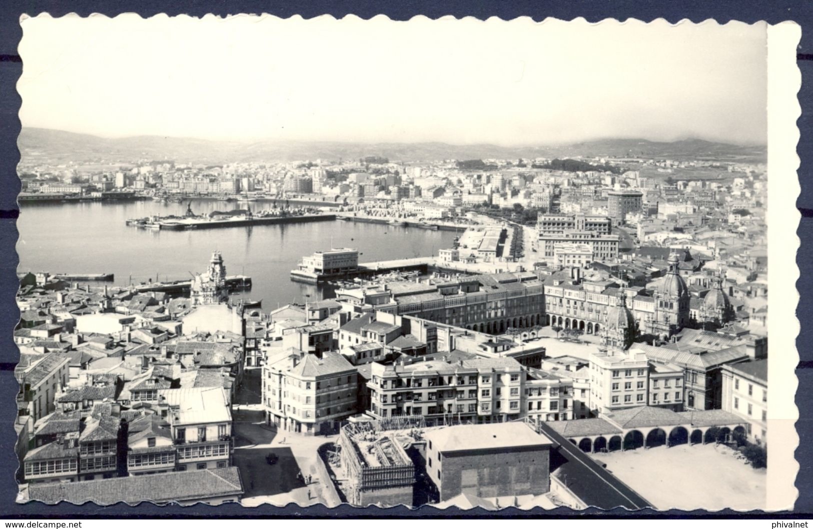 1957 , GALICIA , CORUÑA  - VISTA GENERAL , CIRCULADA - La Coruña