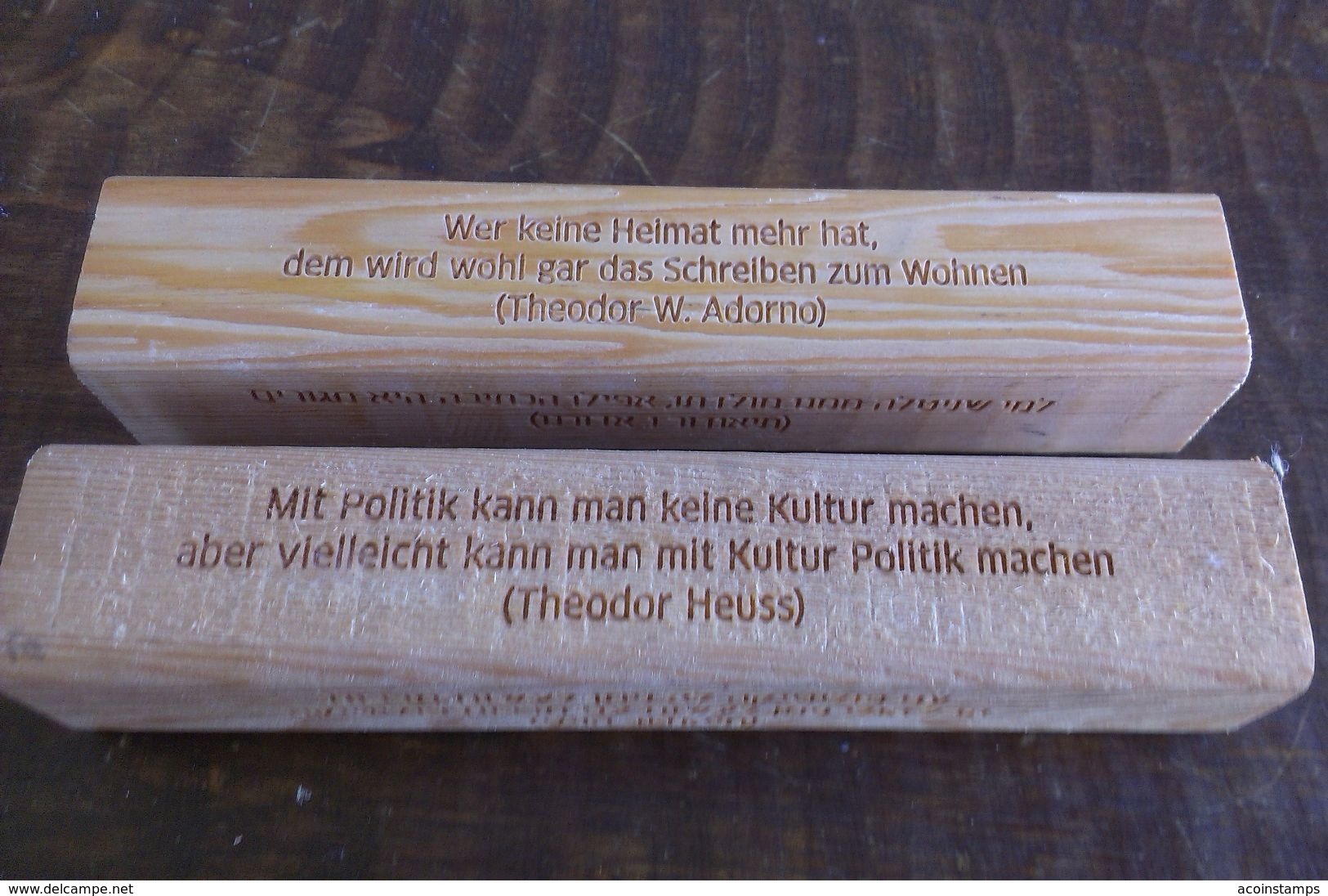 Wooden Items With Languages:german,spanish,arabic,hebrew - Other & Unclassified