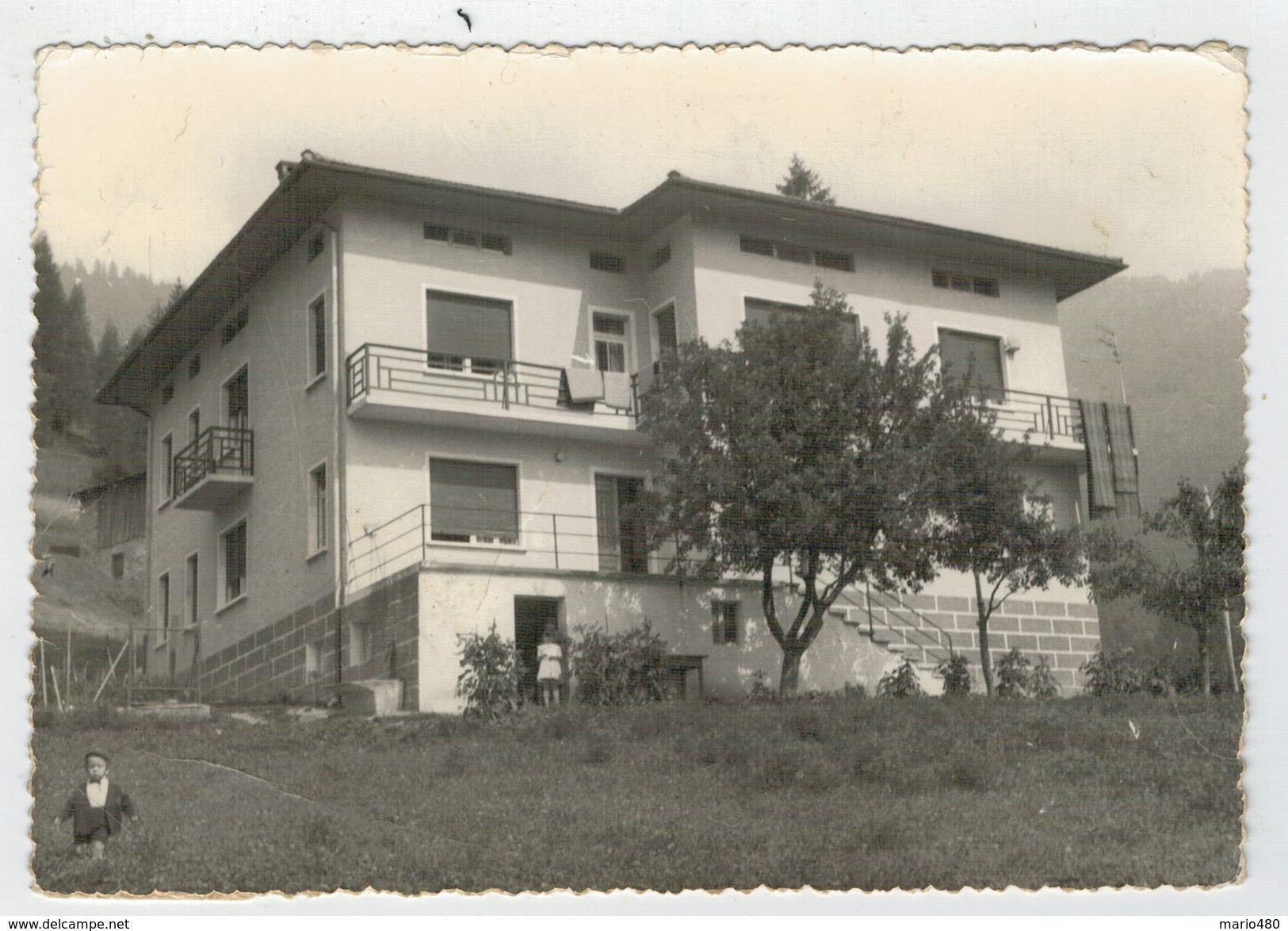 FOTO  CARTOLINA   EDIFICIO  DA  IDENTIFICARE (RETRO  BIANCO)           (NUOVA) - Da Identificare