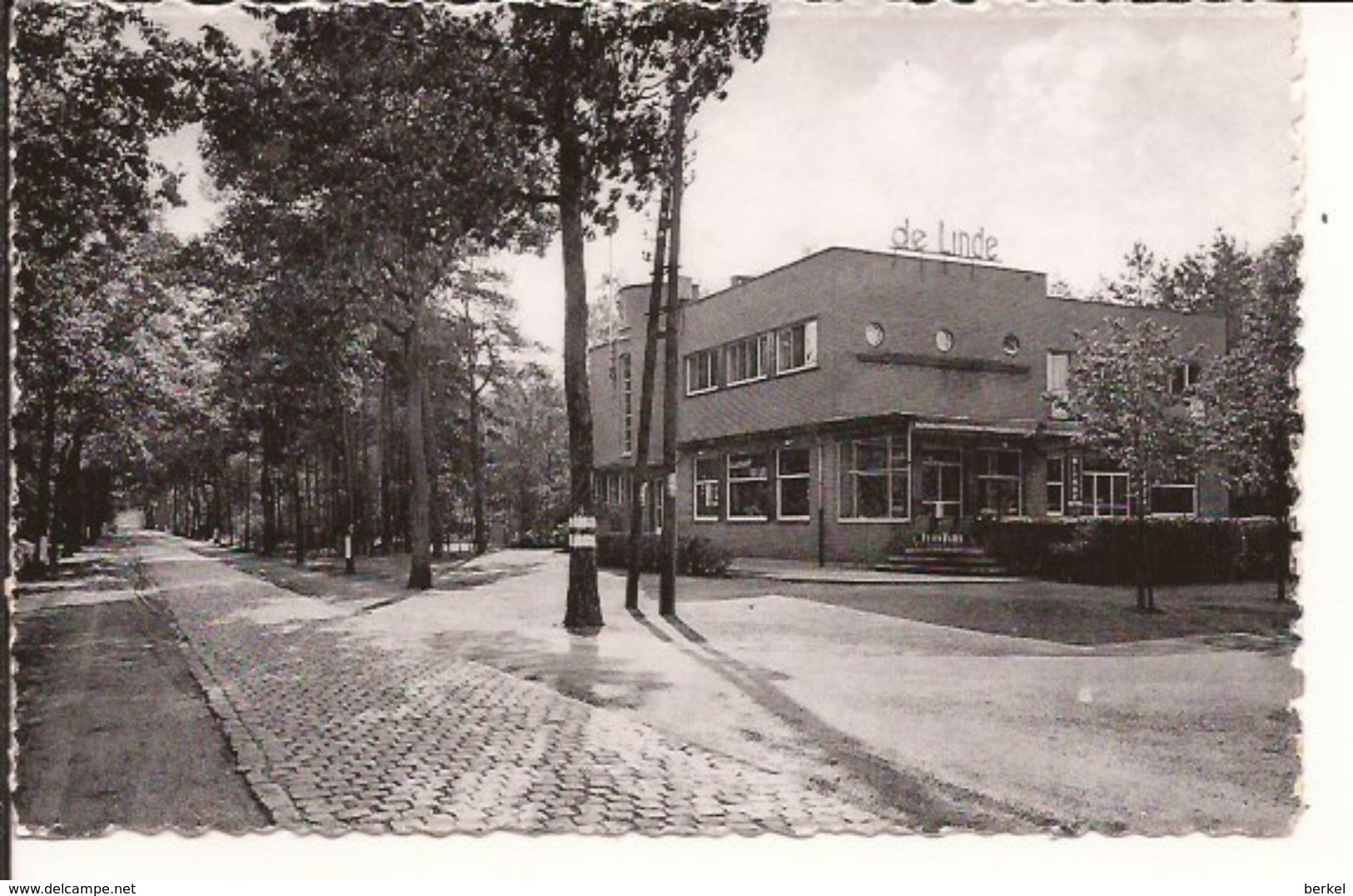 HOTEL - RESTAURANT DE LINDE  SCHOTEN  Uitg Thill   1122/d4 Niet Verzonden - Schoten