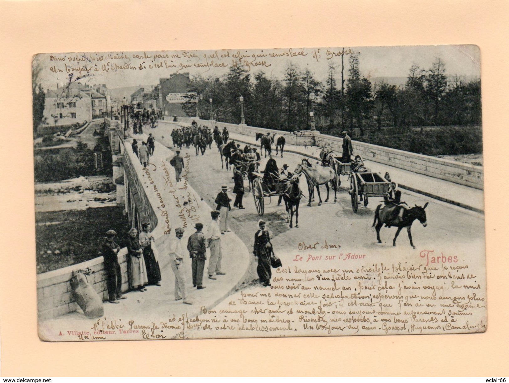 65 Tarbes.Le Pont Sur L'Adour. -trés Animée Attelages, Et Nombreuses Personnes   CPA Précurseur Année 1904 - Tarbes
