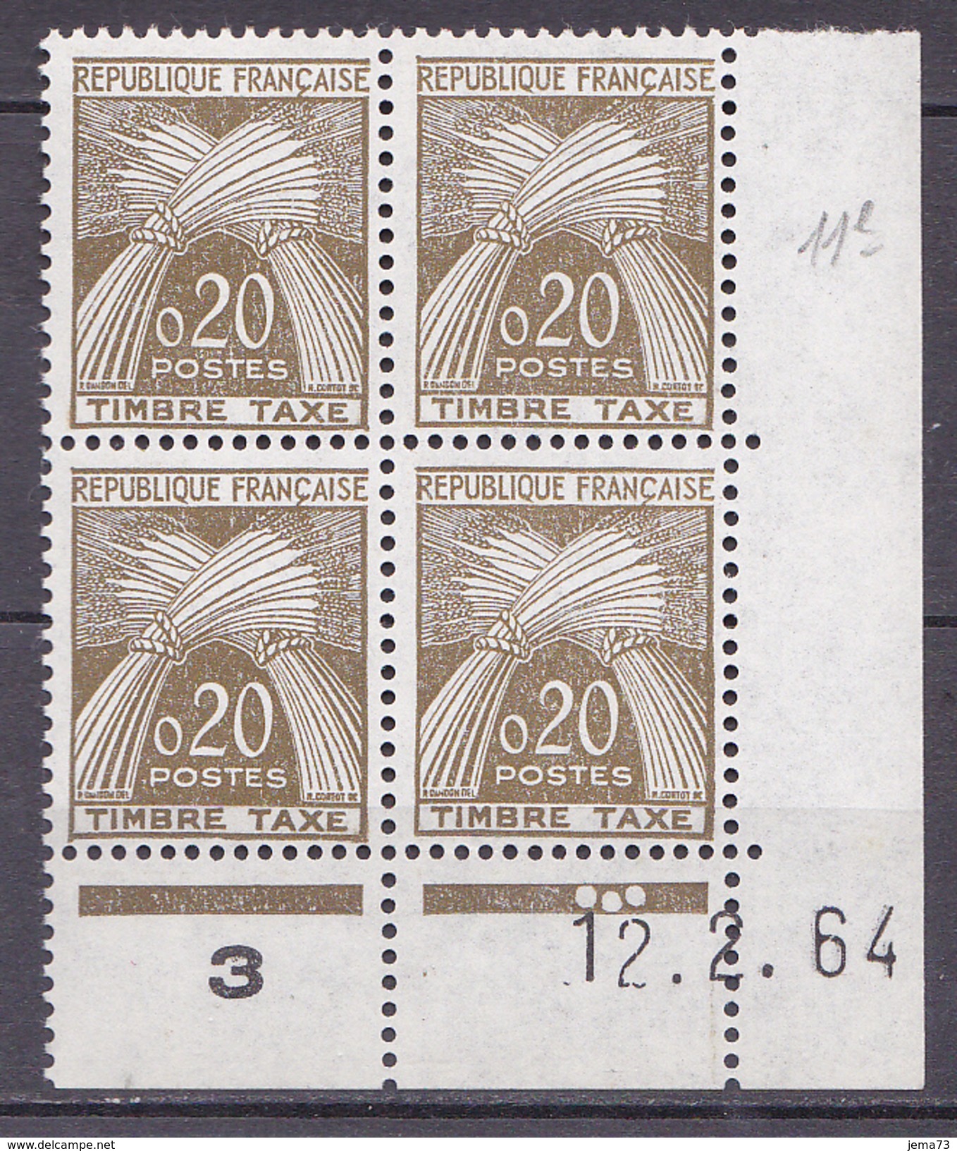 N° 92 Timbres Taxes Type Gerbes Légende REPUBLIQUE FRANCAISE 0,20c Brun-Olive: Un Bloc De 4 Timbres Coins Datés 12.2.64 - Taxe