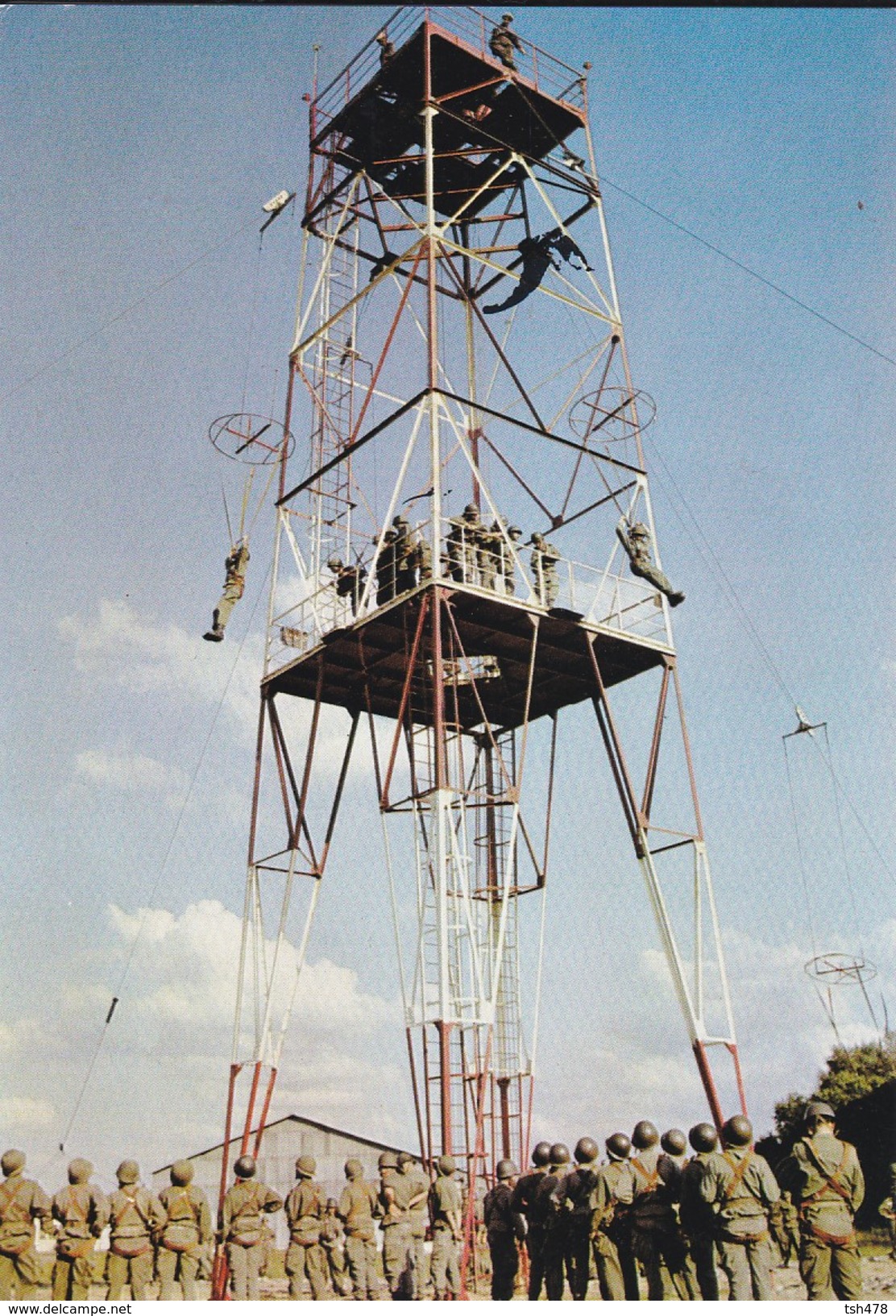 PARACHUTISME--La Tour D'entrainement N° 5--photo P. DUJARDIN  PAU---voir 2 Scans - Parachutisme