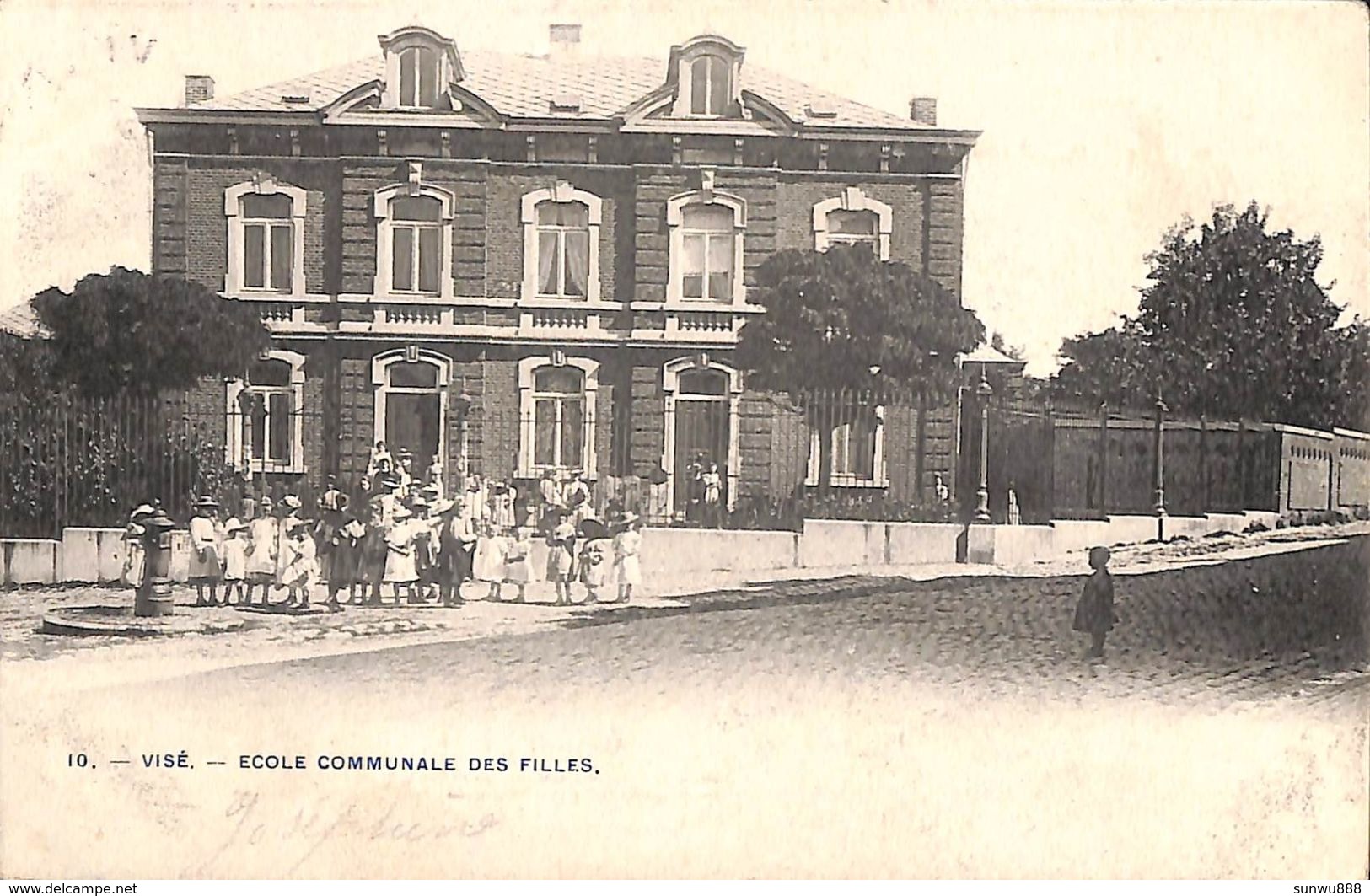 Visé - Ecole Communale Des Filles (animée, Bertels) - Wezet