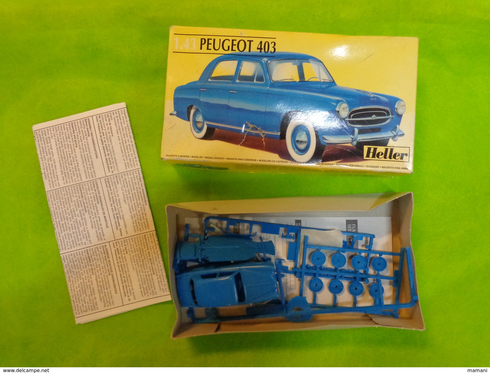 Maquette Heller Peugeot 403  1.43 Ref 80161 - Vliegtuigen