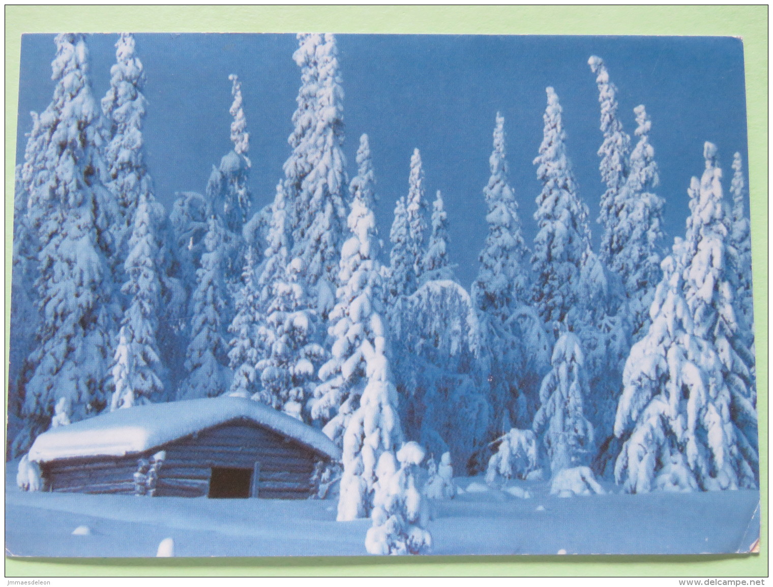 Finland 2004 Postcard ""house And Trees Under Snow - Red Cross""  Helsinki To England - Christmas - Cartas & Documentos