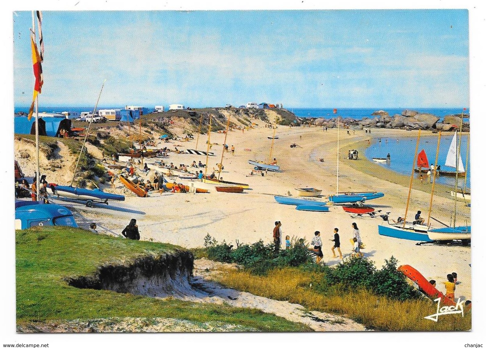 Cpsm: 29 BRIGNOGAN (ar. Brest) Plage Des Crapauds (animée)  N° 2069 (Plan Rare) - Brignogan-Plage