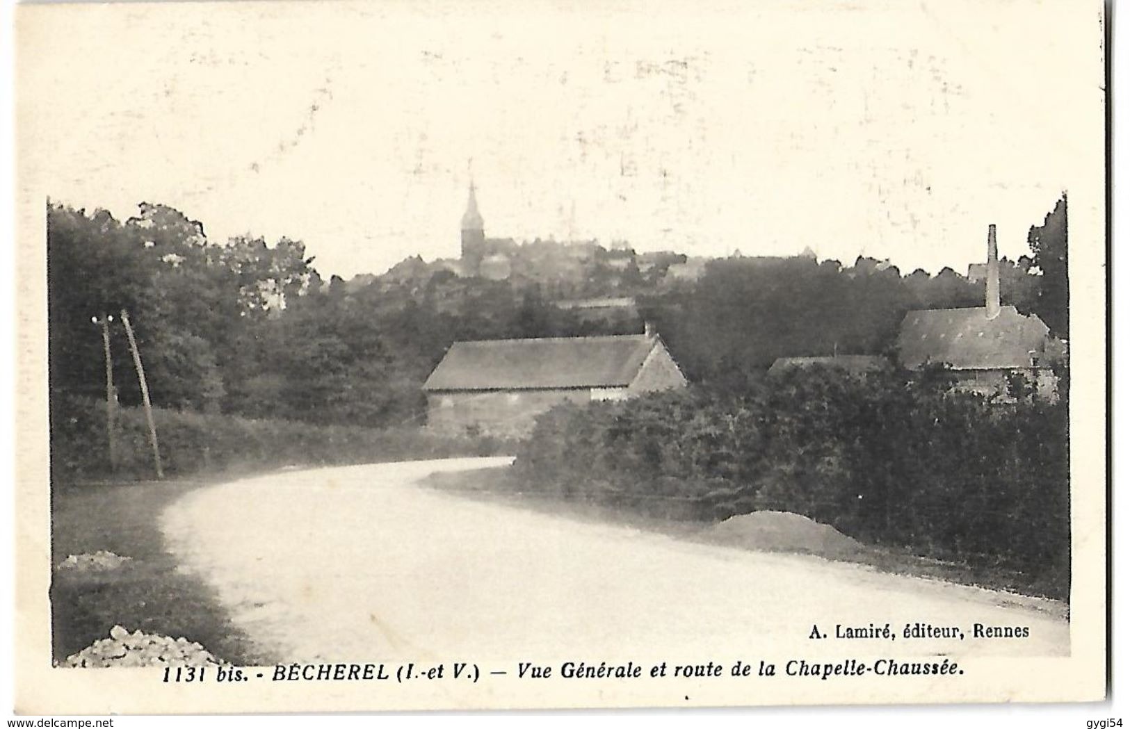 Bécherel  Vue Générale  Et Route De La Chapelle Chaussée - Bécherel