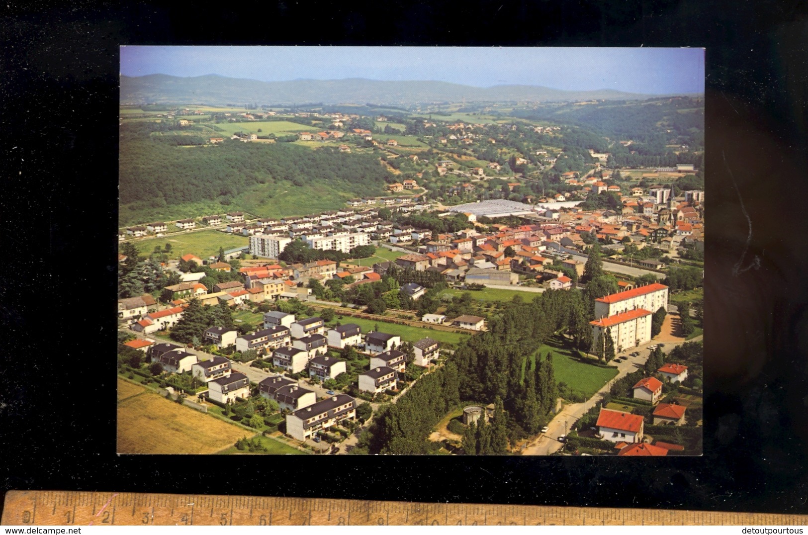 BRIGNAIS Rhône 69 : Vue Aérienne Générale Sur La Ville Et Le Lotissement Du Garon - Brignais