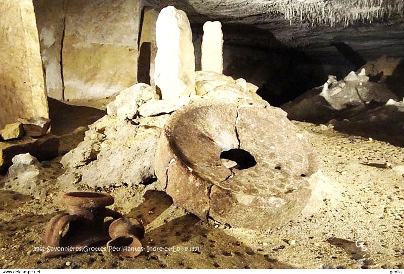 Savonnières (37)-Grottes Pétrifiantes (EDITION à TIRAGE LIMITE) - Autres & Non Classés