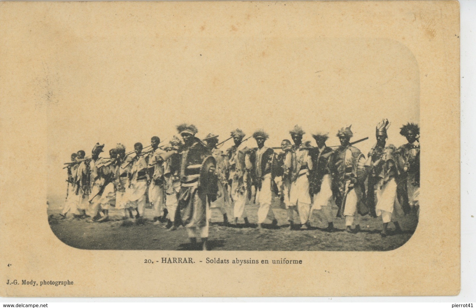 AFRIQUE - ETHIOPIE - ABYSSINIE - HARRAR - Soldats Abyssins En Uniforme - Ethiopia