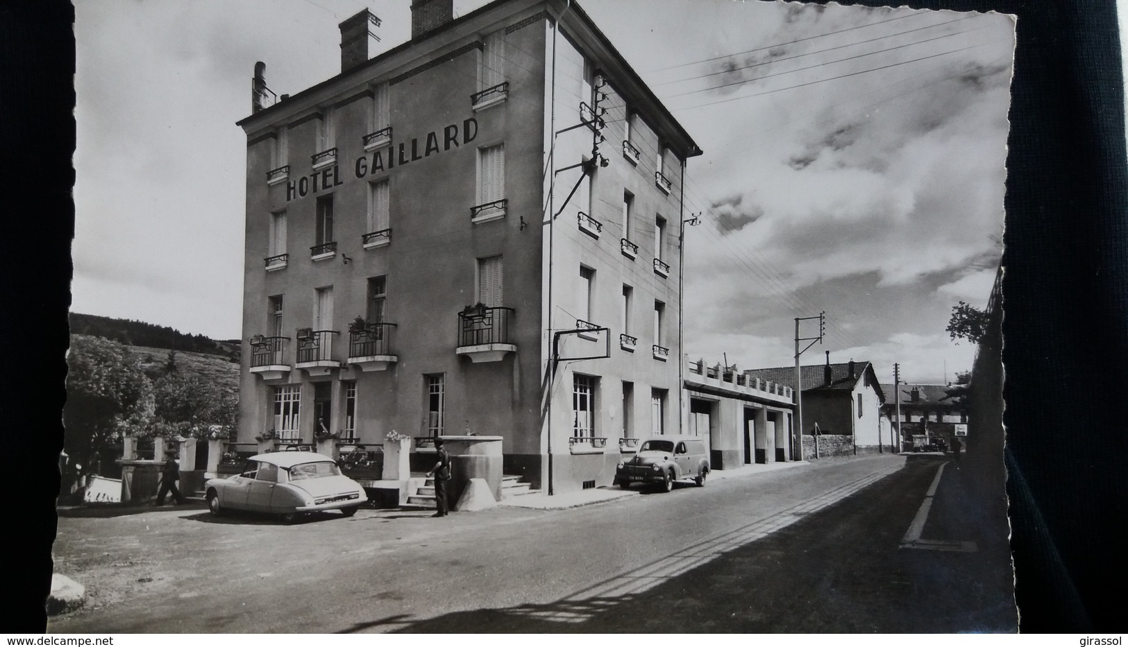 CPSM LANGOGNE LOZERE HOTEL GAILLARD DS CITROEN AUTO VOITURE ED CELLARD - Langogne