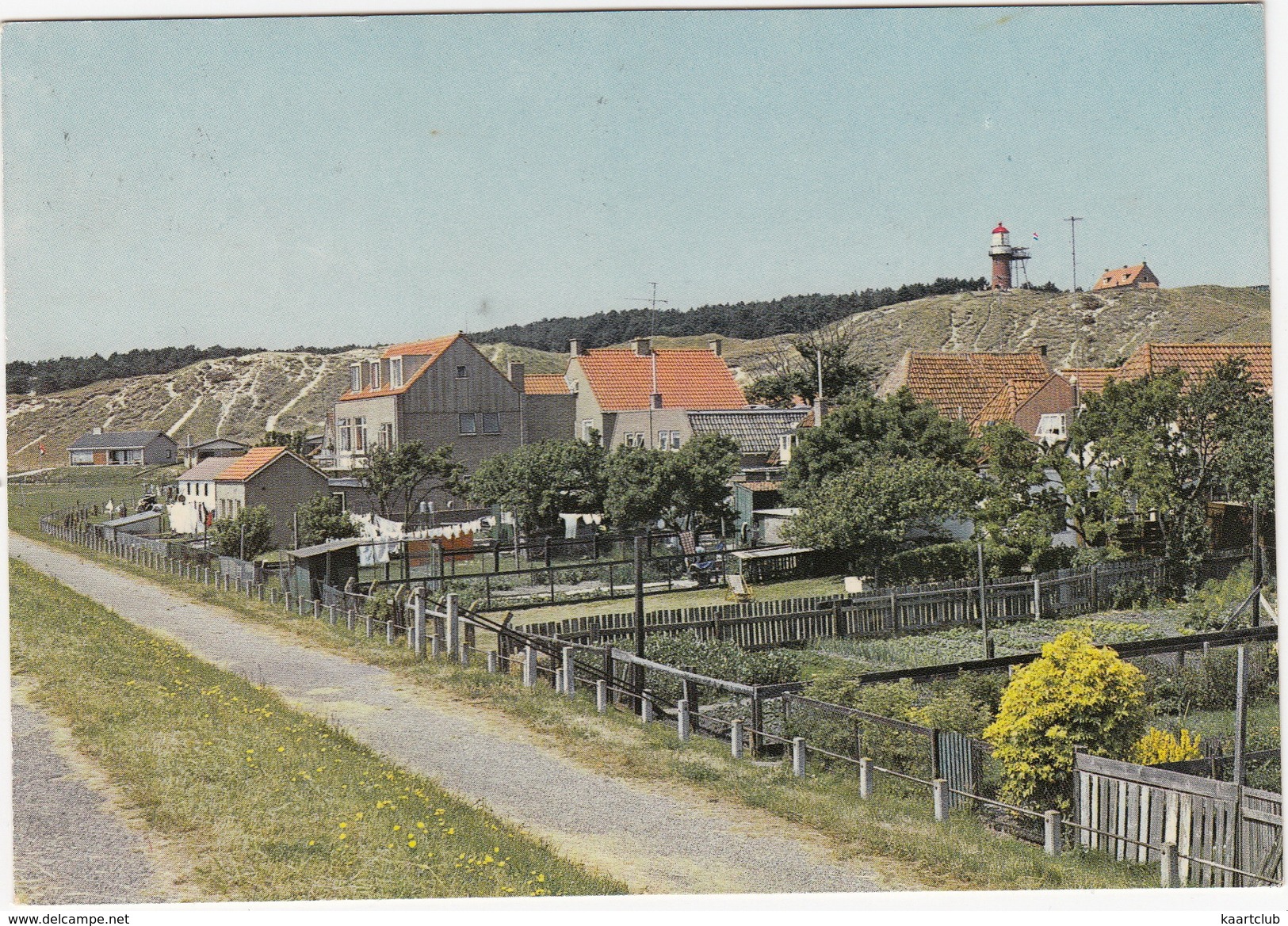 Vlieland - Dorpsgezicht Met Vuurtoren Vanaf Het Wad-dijkje  - (Nederland/Holland) - Vlieland