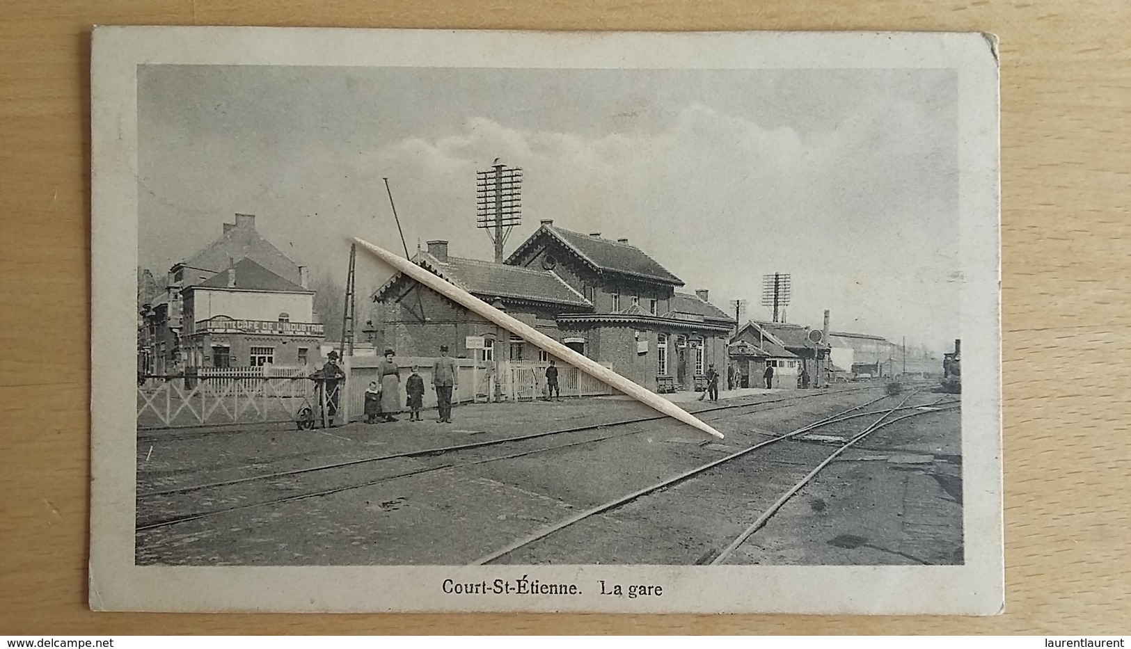 COURT-SAINT-ETIENNE - La Gare -  1915 - Rare - Court-Saint-Etienne