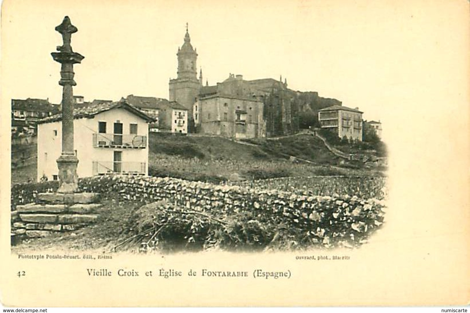 Cpa FUENTERRABIA - Vieille Croix Et Eglise De FONTARABIE - Guipúzcoa (San Sebastián)