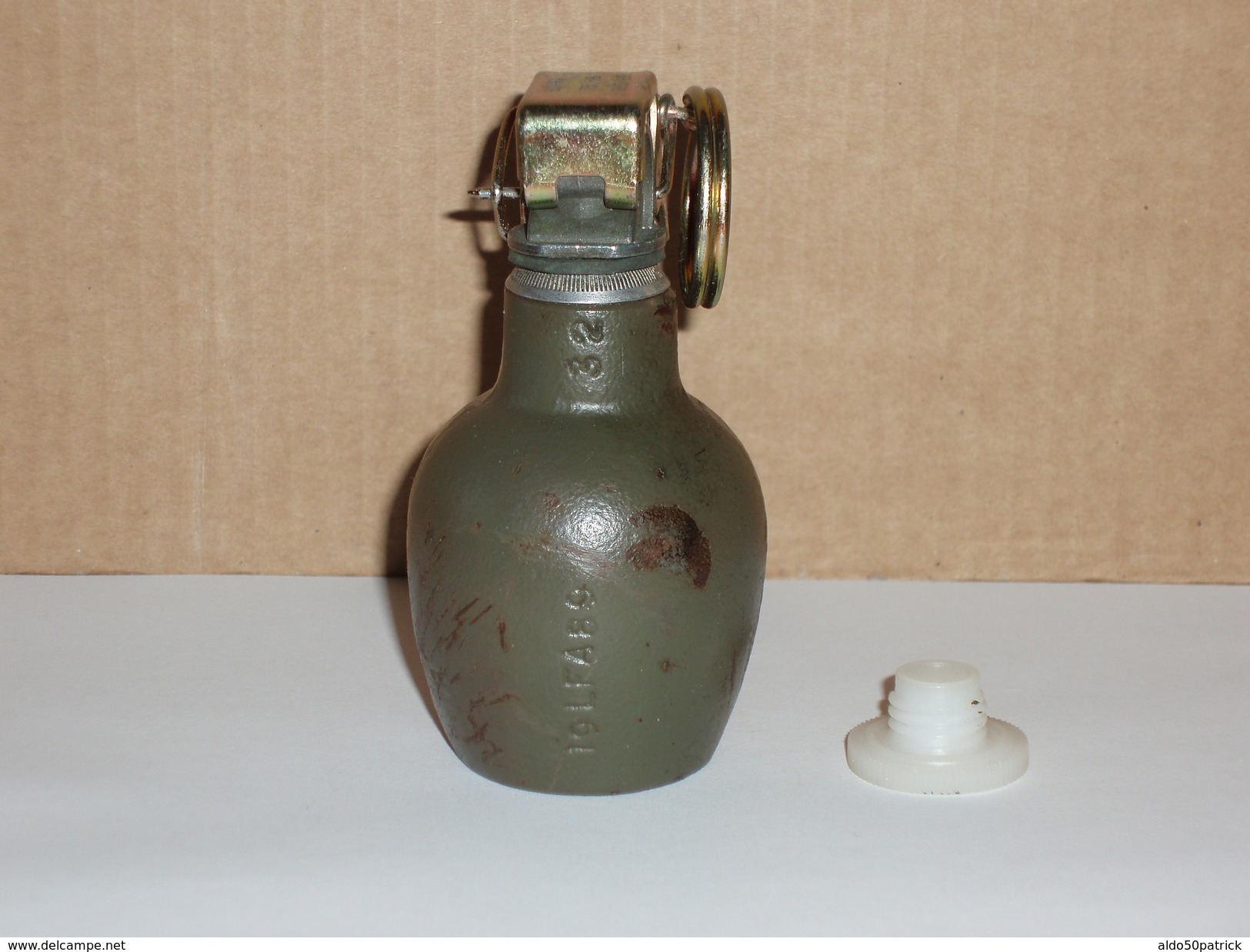 Grenade Défensive Française En Fonte Mod 37/46 Marquages Et Peinture D'origine (rare) - Armes Neutralisées