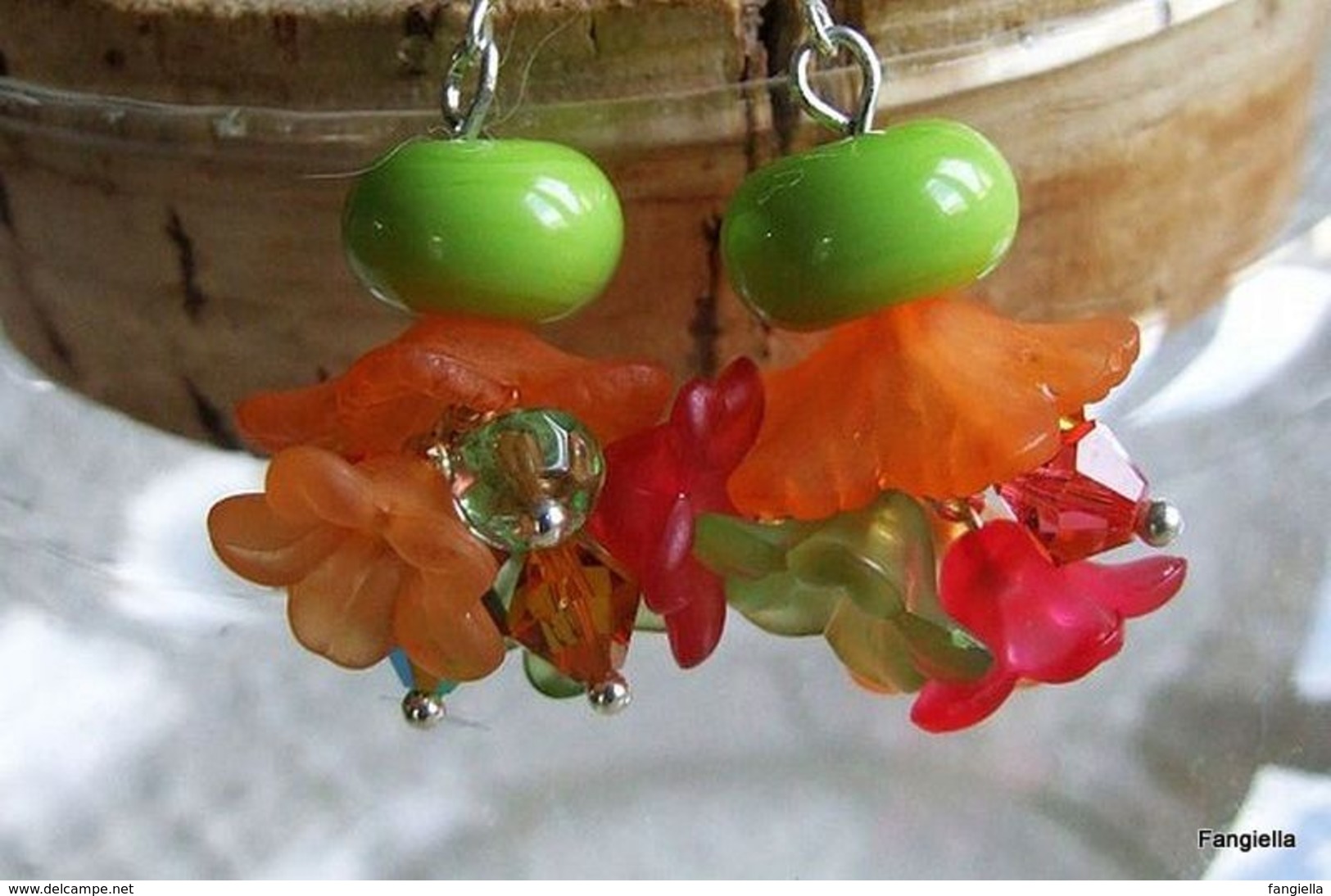 Boucles D'oreilles Fleurs Orange Et Vert En Verre Filé, Cristal, Lucite Et Argent Massif  Des Perles Filées Au Chalumeau - Aretes