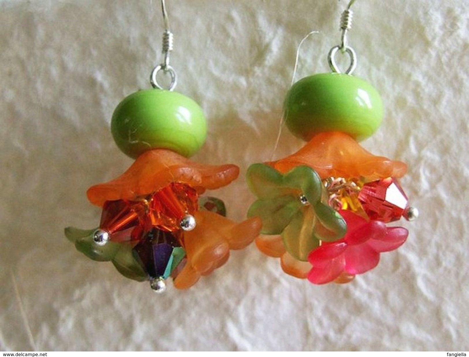 Boucles D'oreilles Fleurs Orange Et Vert En Verre Filé, Cristal, Lucite Et Argent Massif  Des Perles Filées Au Chalumeau - Ohrringe