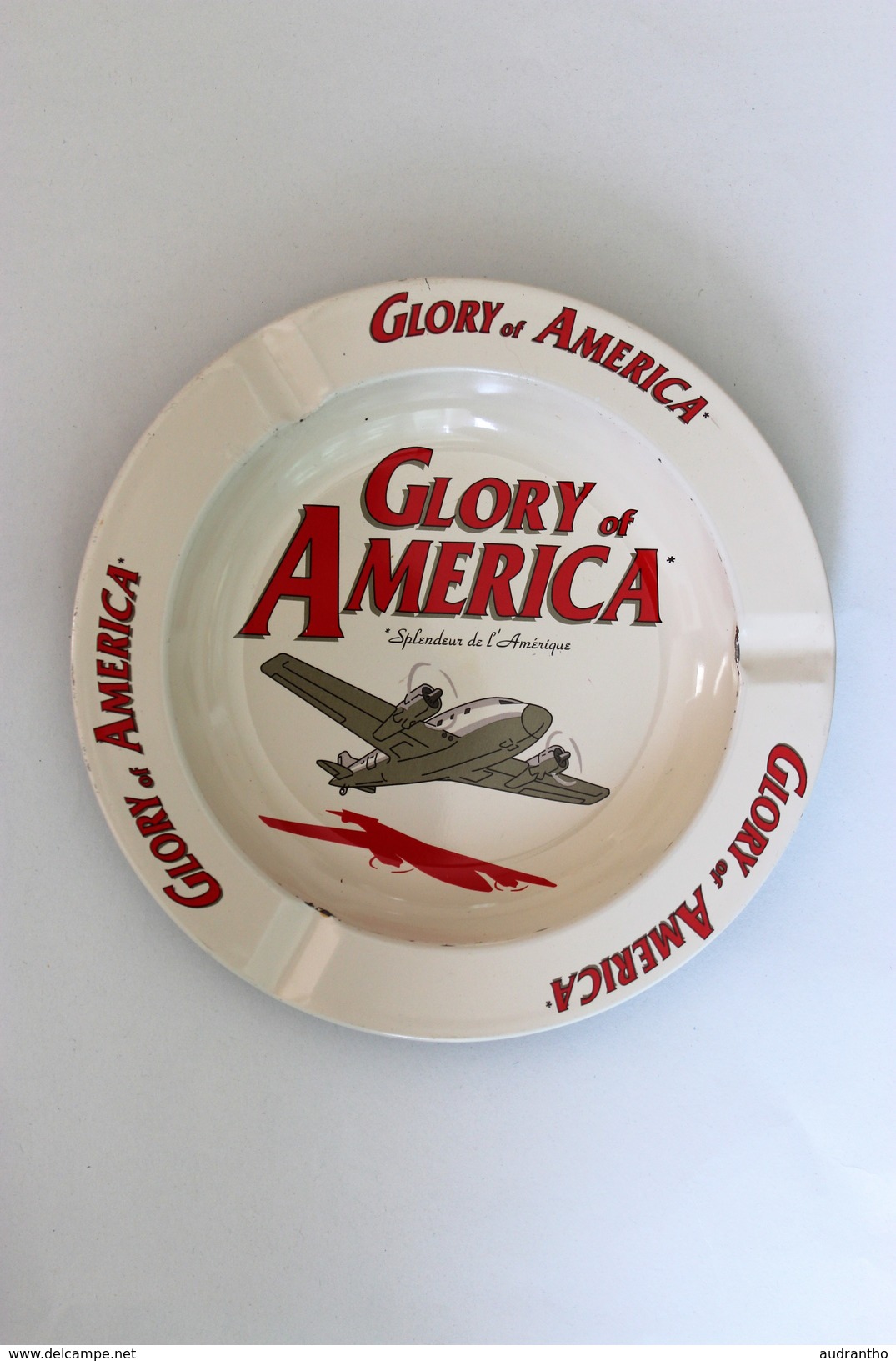 Cendrier Publicitaire Cigarettes Métal Avion Glory Of America Splendeur De L'Amérique - Ashtrays