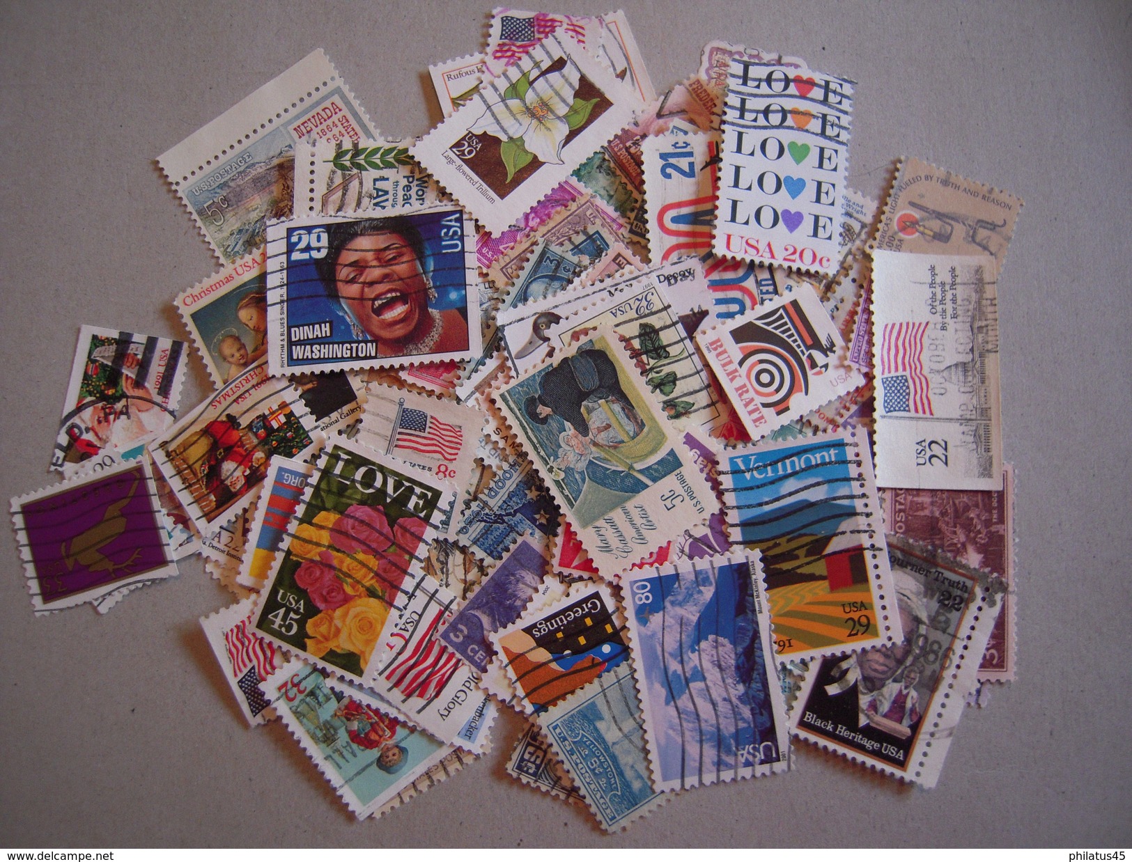 ETATS-UNIS/USA  LOT DE 100 TIMBRES OBLITERES - Autres & Non Classés