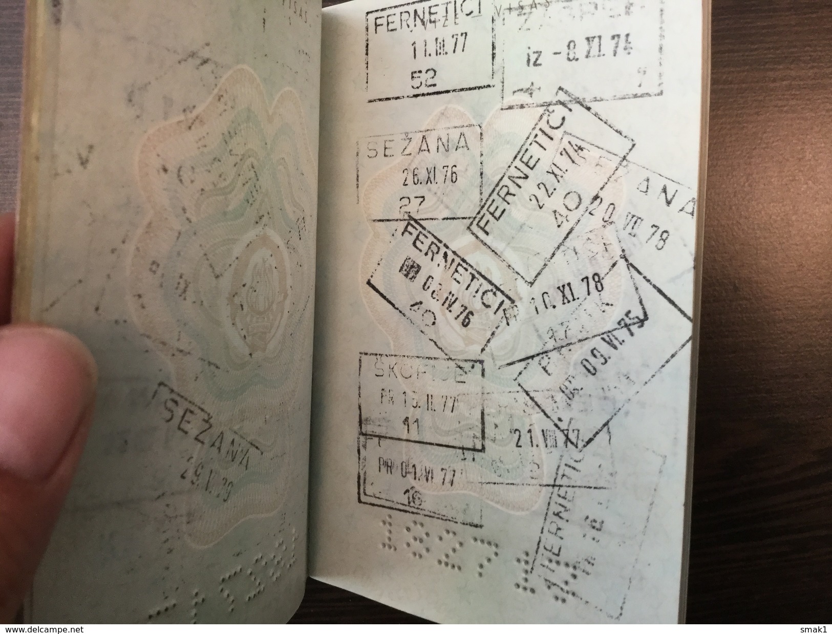 PASSPORT   REISEPASS  PASSAPORTO  YUGOSLAVIA  1974. VISA TO : SLOVENIA , GREECE , TURKEY, SPAIN , UK , ALGERIA , RUSSIA - Historische Dokumente