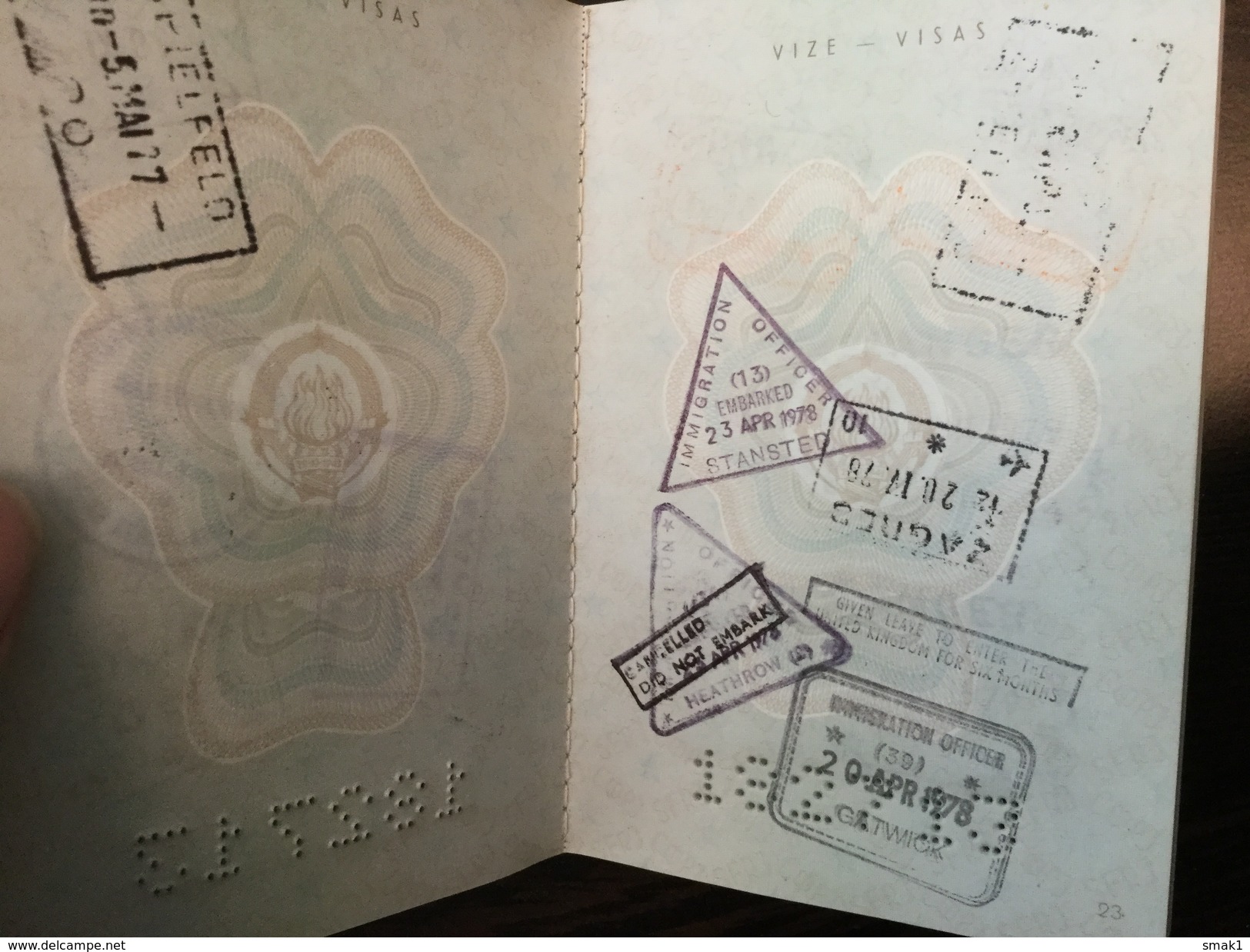 PASSPORT   REISEPASS  PASSAPORTO  YUGOSLAVIA  1974. VISA TO : SLOVENIA , GREECE , TURKEY, SPAIN , UK , ALGERIA , RUSSIA