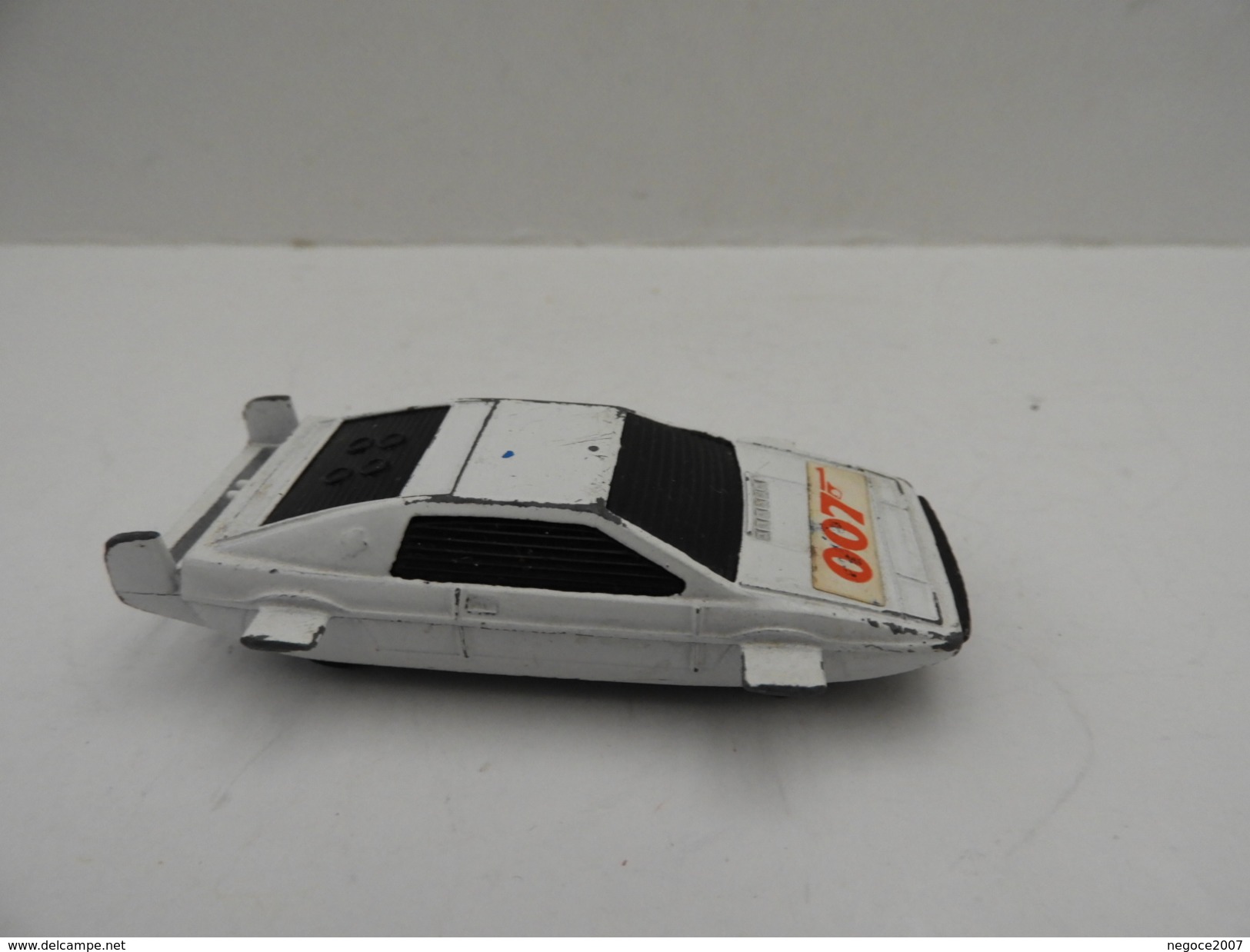 Corgy Juniors  : Lotus Esprit ~~ 007 - Corgi Toys