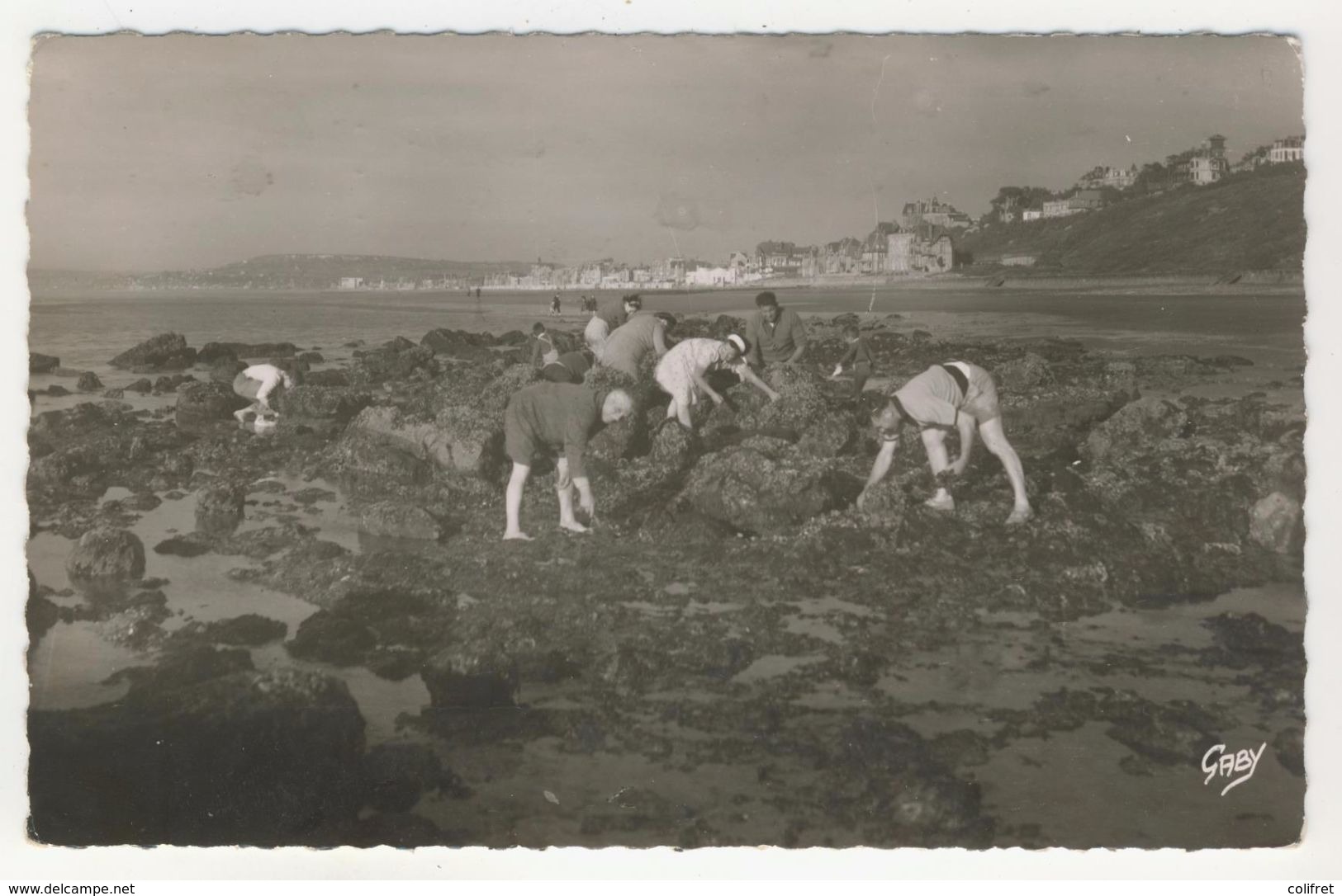 14 - Villers-sur-Mer         La Pêche Aux Moules - Villers Sur Mer