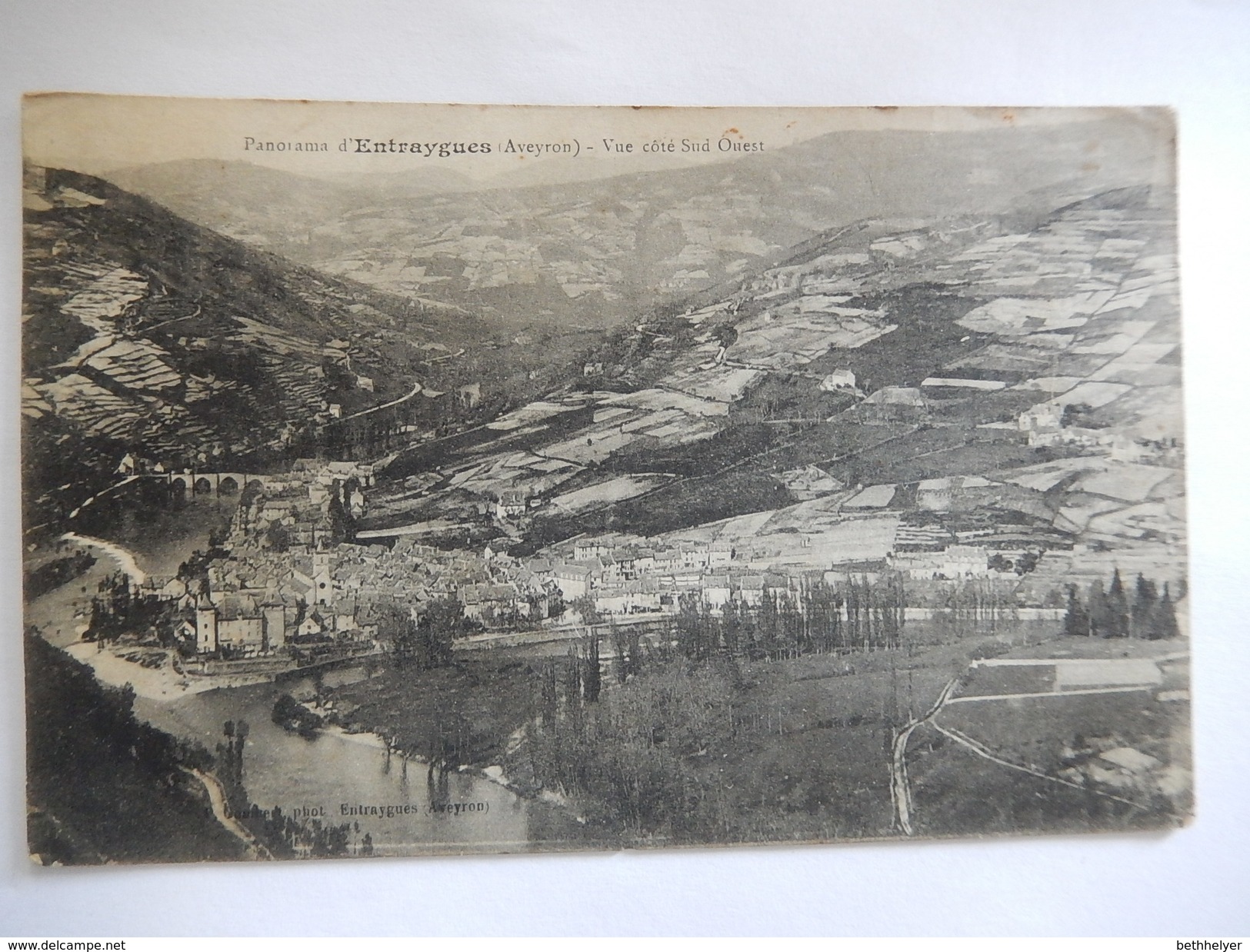 CPA (12) - RARE - PANORAMA D'ENTRAYGUES - VUE COTE SUD OUEST - AERIENNE - C1916 - R4449 - Autres & Non Classés