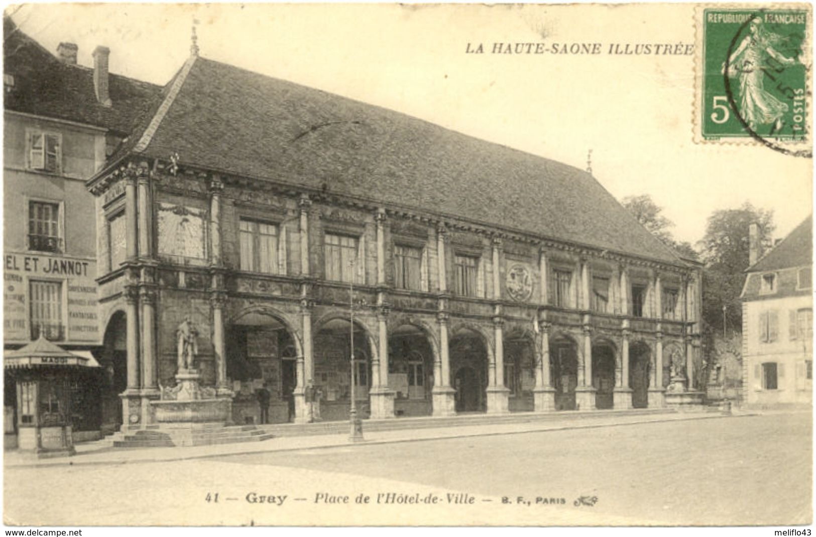 70/CPA - Gray - Place De L'Hotel De Ville - Gray