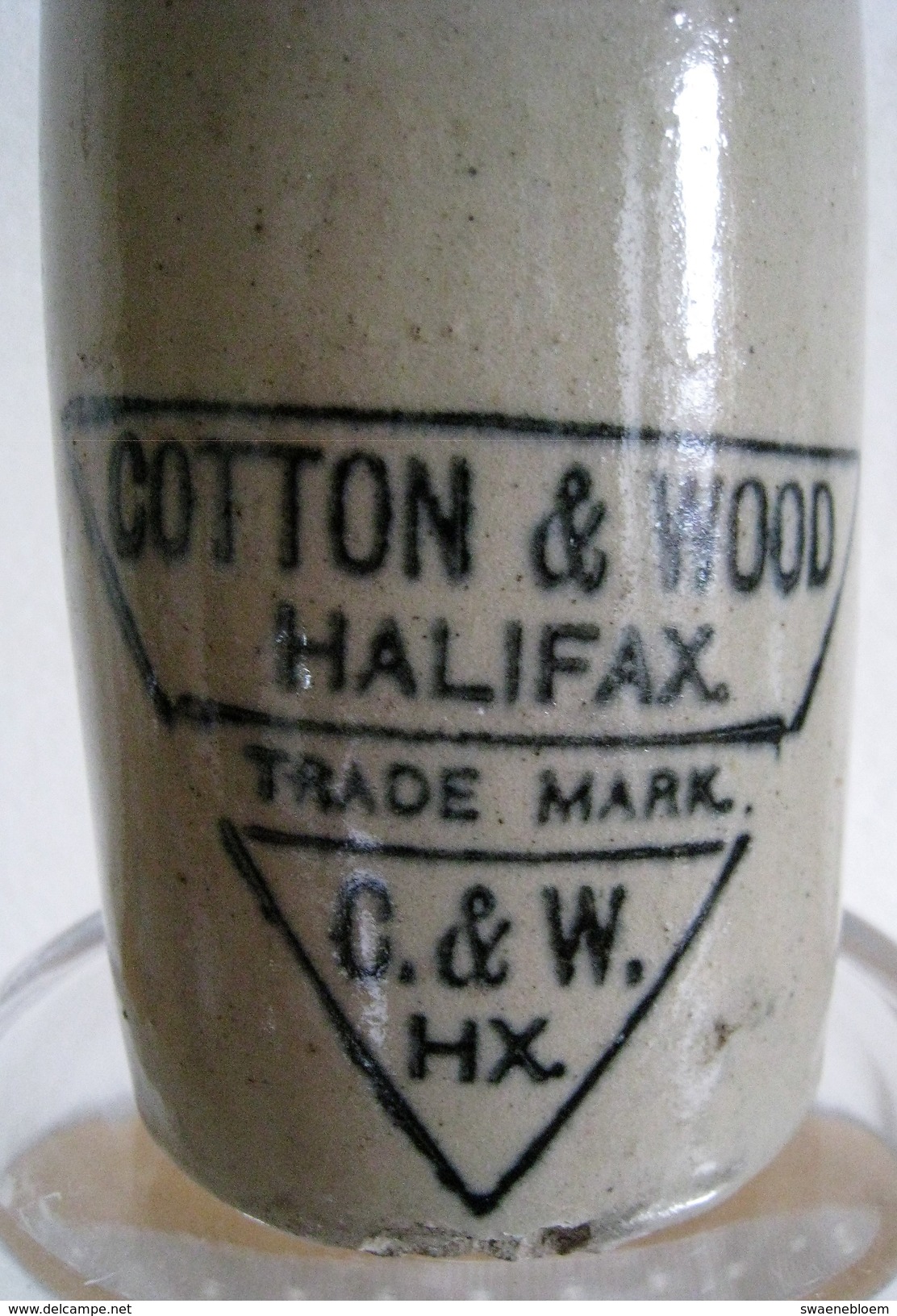 GB.- COTTON & WOOD. HALIFAX. TRADE MARK. C. & W. HX. 4 Scans. - Zonder Classificatie