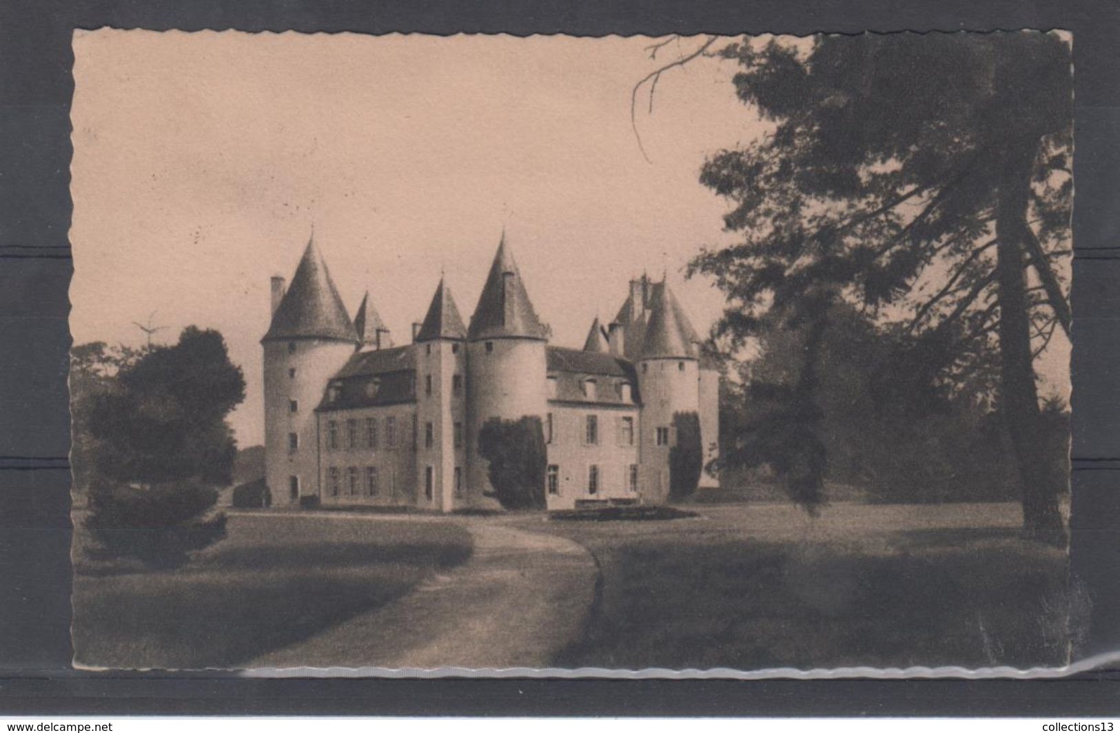 CHER - Thaumiers - Le Chateau (cote Ouest) - Thaumiers