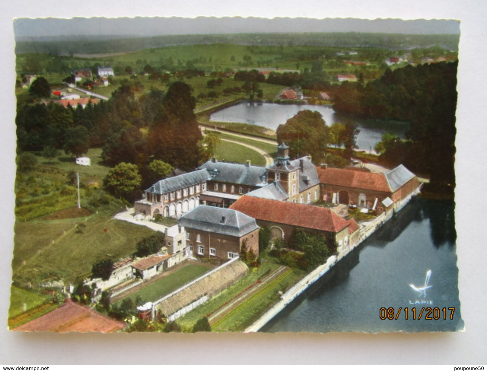 CP 59 Nord En Avion Au Dessus De ..  LIESSIES  Vers Solre Le Château - Le Château De La Motte Et Les étangs 1960 - Solre Le Chateau