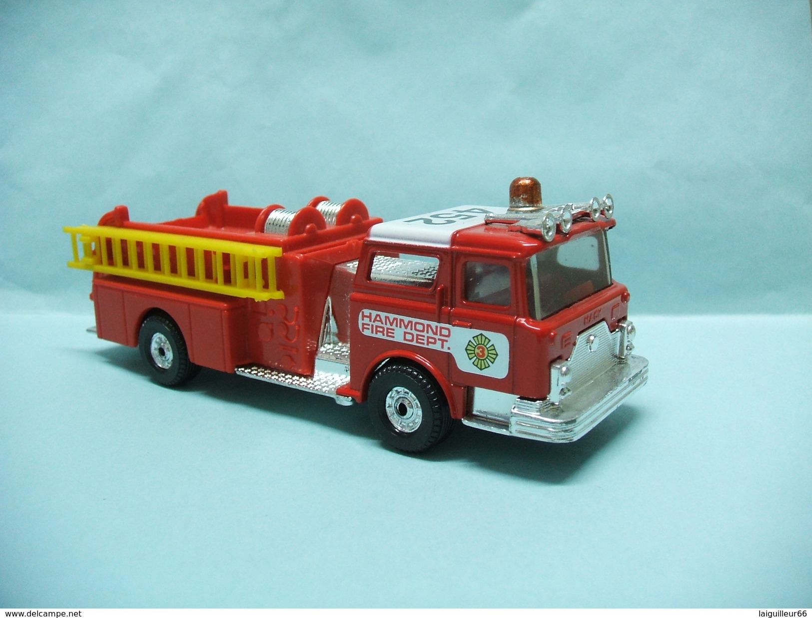 Corgi - MACK C.F. FIRE PUMPER CAMION POMPIERS 1/43 - Corgi Toys