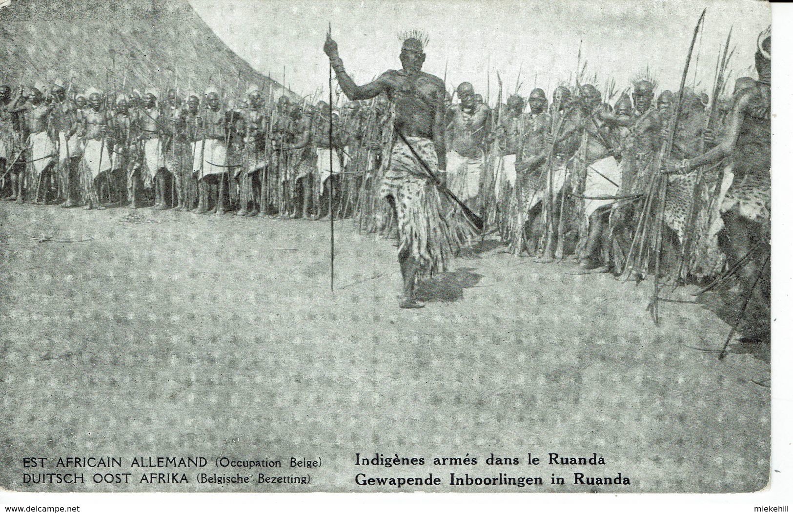 RUANDA URUNDI-INDIGENES ARMES - Ruanda-Urundi