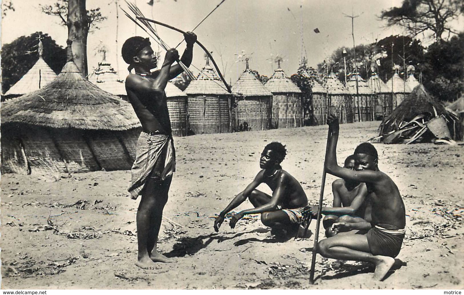 GUINEE FRANCAISE - L'école Des Archers Coniagui. - Guinée Française